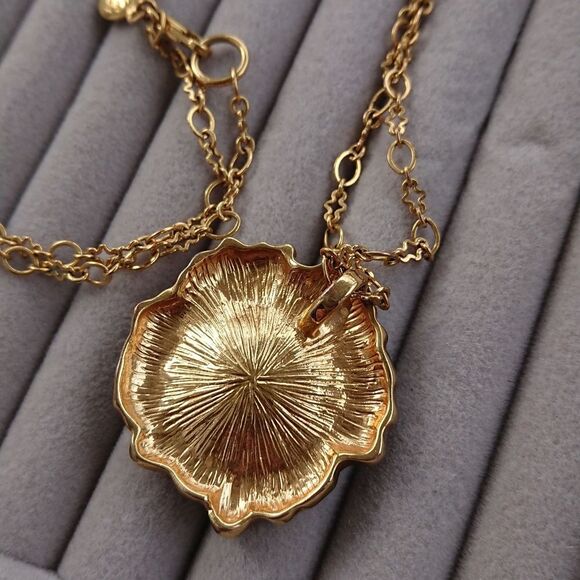 J Crew Black & Gold Flower Necklace - Picture 4 of 8